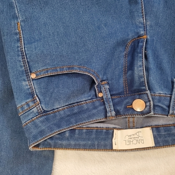 Mid Rise Skinny Jeans by Rachel Roy - Picture 4 of 6